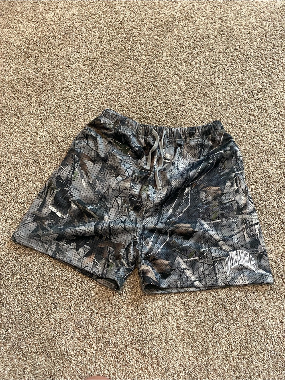 Tilly's Men's Camo Athletic Shorts - Gray/Green